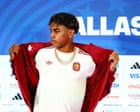 لامين يامال يستمتع بعيد ميلاده بركلة عرضية وعرض قبل اختبار نصف نهائي كأس العالم في فرنسا