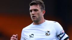 Ex-Port Vale & Gillingham captain Loft dies at 39